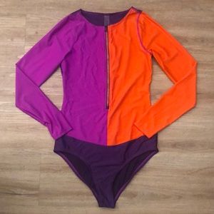 Roxy long sleeve swimsuit/ one piece